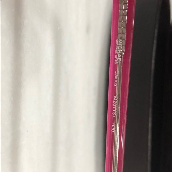 Michael kors sunglasses - Picture 4 of 7